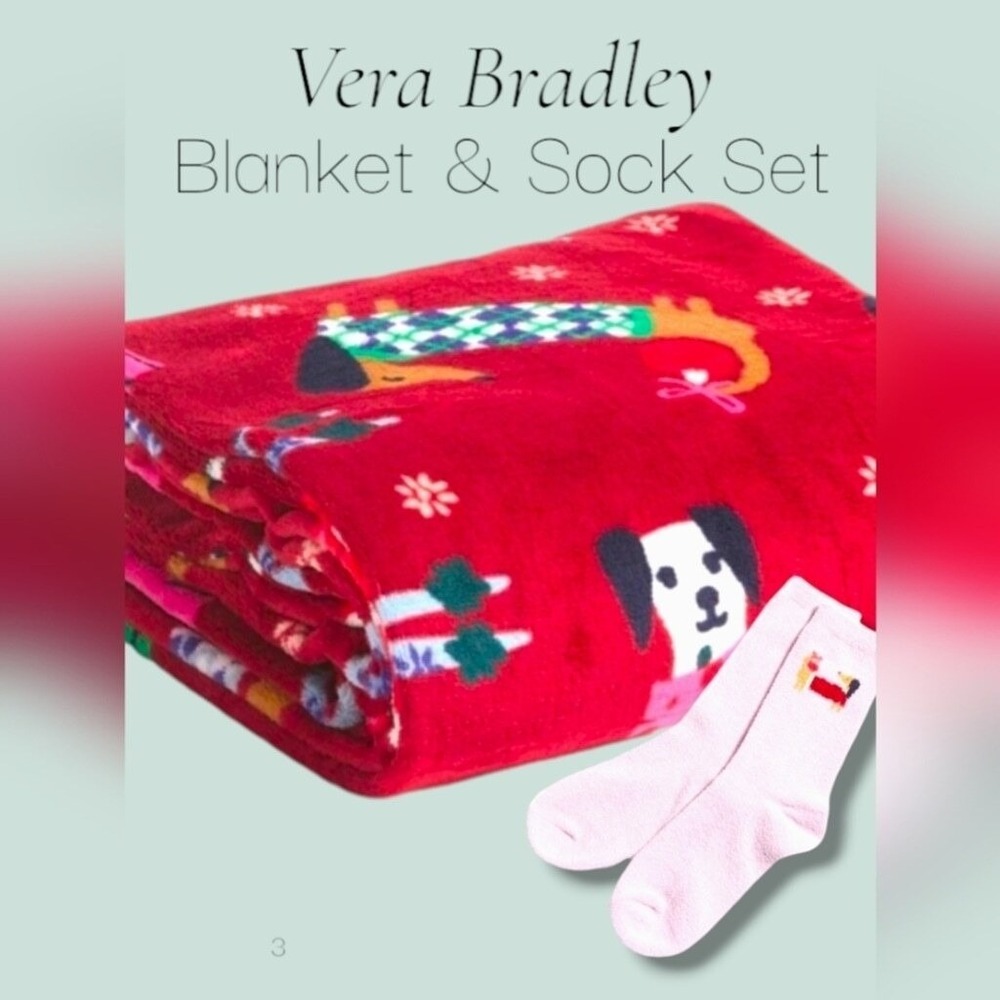 Vera Bradley Fleece Blanket Sock Set Dogs Holiday Hounds Red Plush Cozy‎ 50x80
